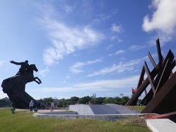 Revolution Square09.jpg